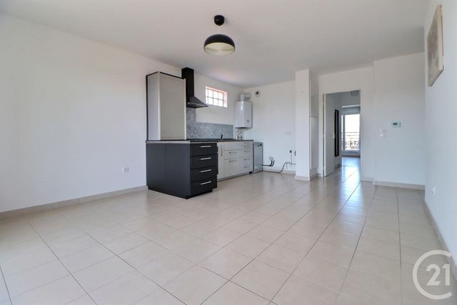 Appartement F3 à vendre - 3 pièces - 63.62 m2 - AULNAY SOUS BOIS - 93 - ILE-DE-FRANCE - Century 21 Dossimmo