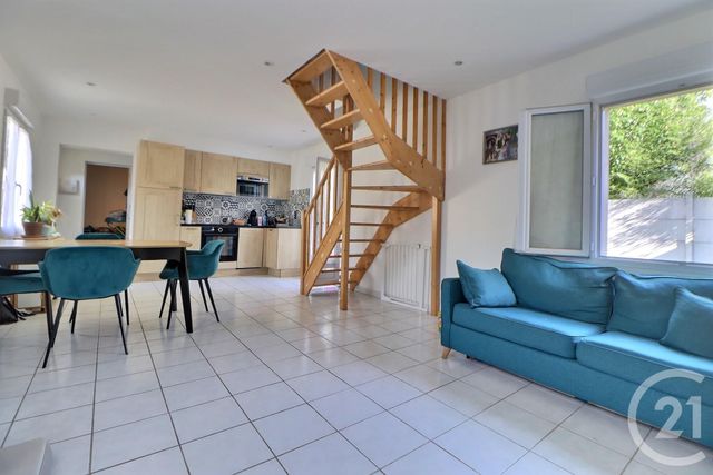 maison à vendre - 3 pièces - 72.66 m2 - AULNAY SOUS BOIS - 93 - ILE-DE-FRANCE - Century 21 Dossimmo